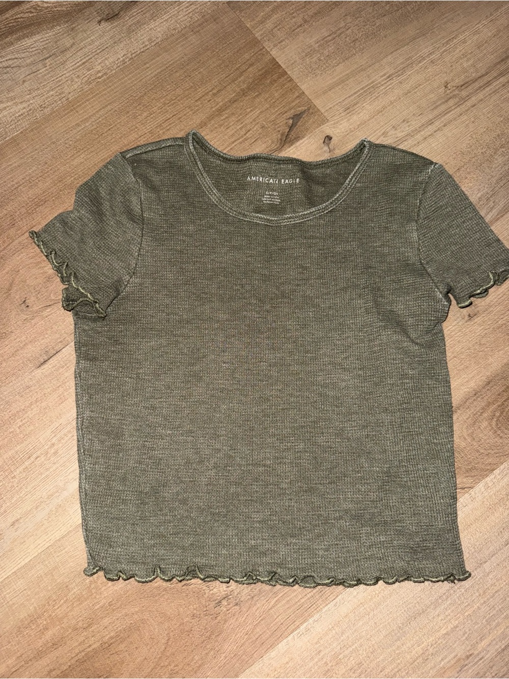 American Eagle Outfitters Olive Ribbed Lettuce-Edge Short Sleeve Tee